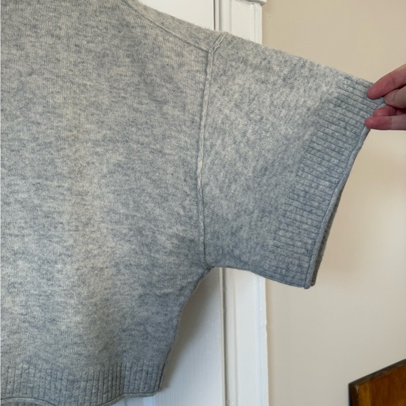 Anthropologie Heather Gray Short-Sleeve Crewneck Sweater - Picture 3 of 6